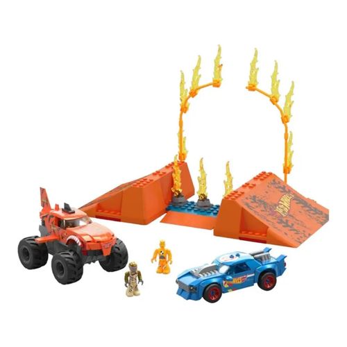 Monster Trucks autos Tiger Shark Chomp Course