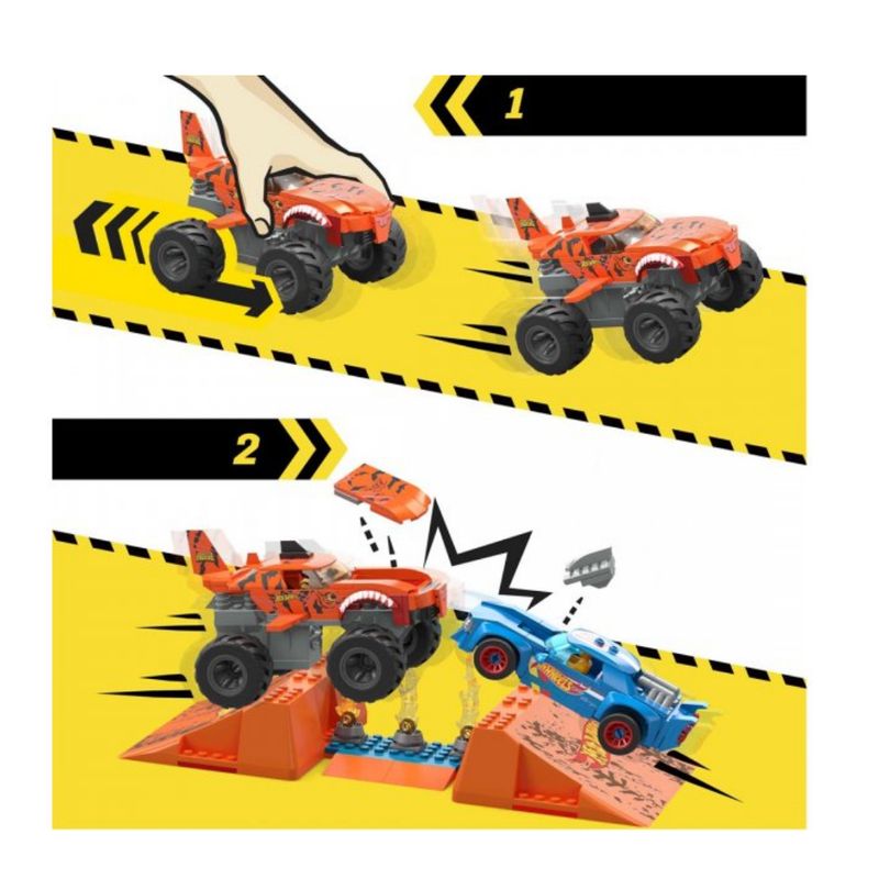 Monster%20Trucks%20autos%20Tiger%20Shark%20Chomp%20Course