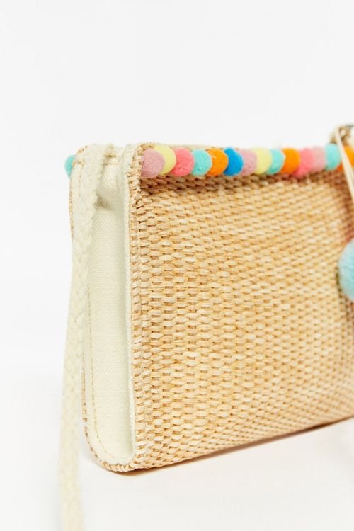 Bolso Rafia Plano Pompones Color