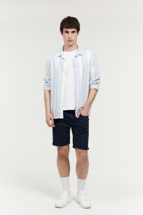 Bermuda Denim Color.