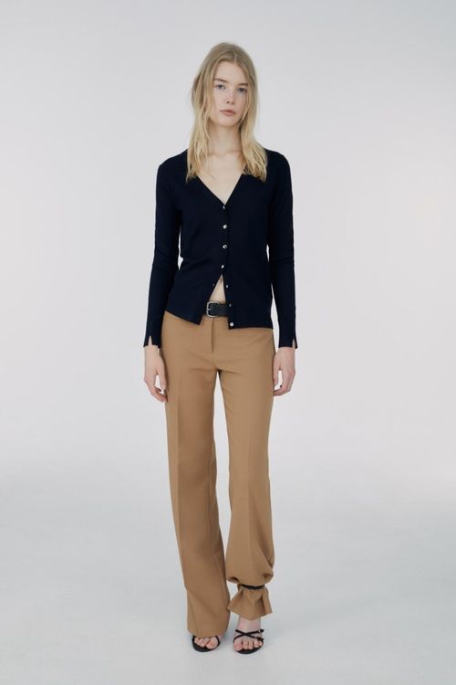 Cardigan Básica Cuello V