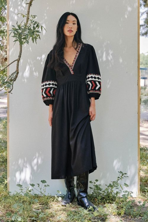 Vestido Bordado Apli