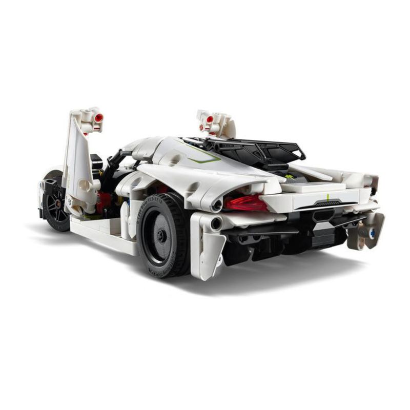 Hipercoche%20Koenigsegg%20Jesko%20Absolut%20Blanco