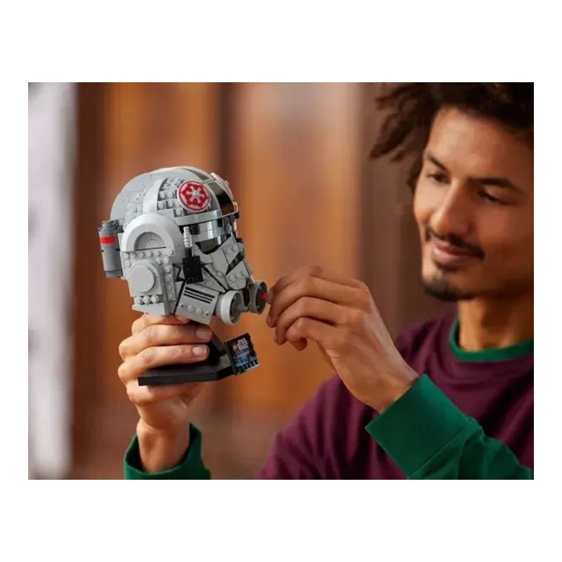 Casco%20De%20Conductor%20De%20AtAt