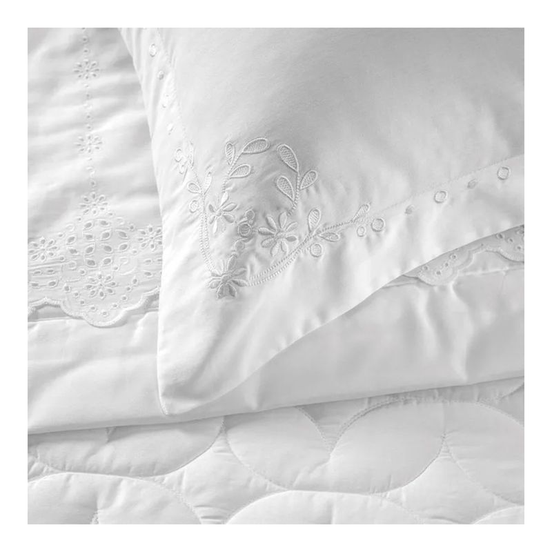 Juego%20%20Cubrecama%20%203Pc%20Bordados%20En%20Satin%20300%20Hilos%20%20Heritage%20%202%2C80M%20X%202%2C60M%20Blanco