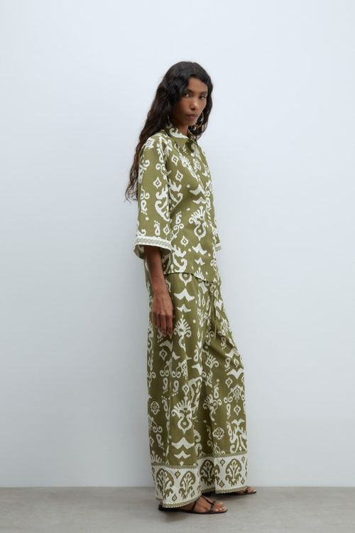 Pantalon Estampado Con Lino