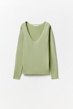 Pulover%20Punto%20Liso%20Cuello