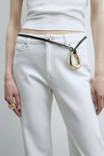 Jeans%20Col%20Regular%20High%20Rise