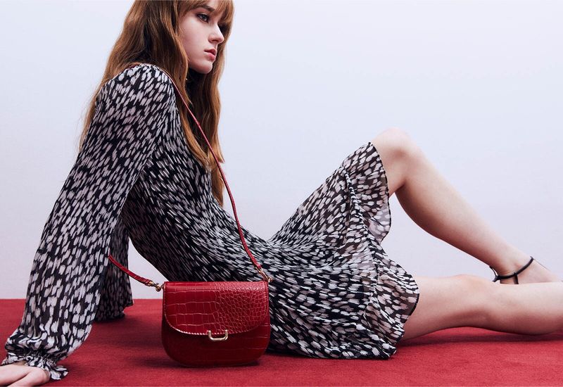 Crossbody%20Croco%20Broche