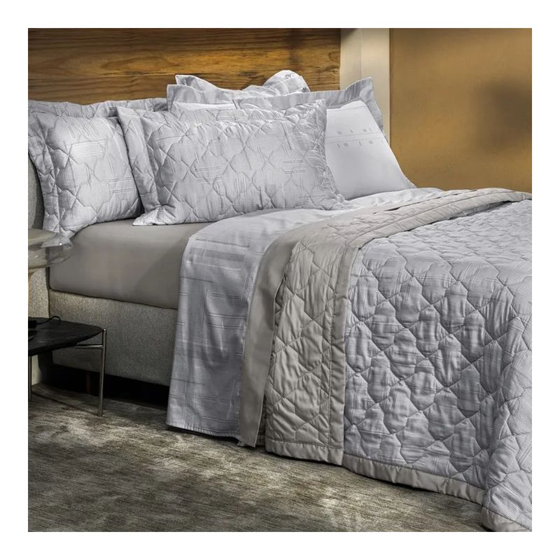 Juego%20Cubrecama%20Estampado%20300%20Hilos%20Conectada%202%2C60M%20X%202%2C50M%20Meridian