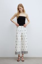 Pantal%C3%B3n%20Ancho%20Bordados