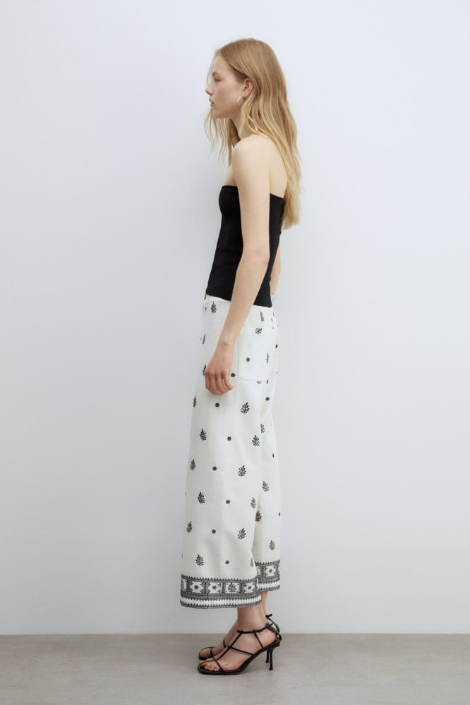 Pantal%C3%B3n%20Ancho%20Bordados