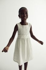 Vestido%20Eventos%20Bordado%203D