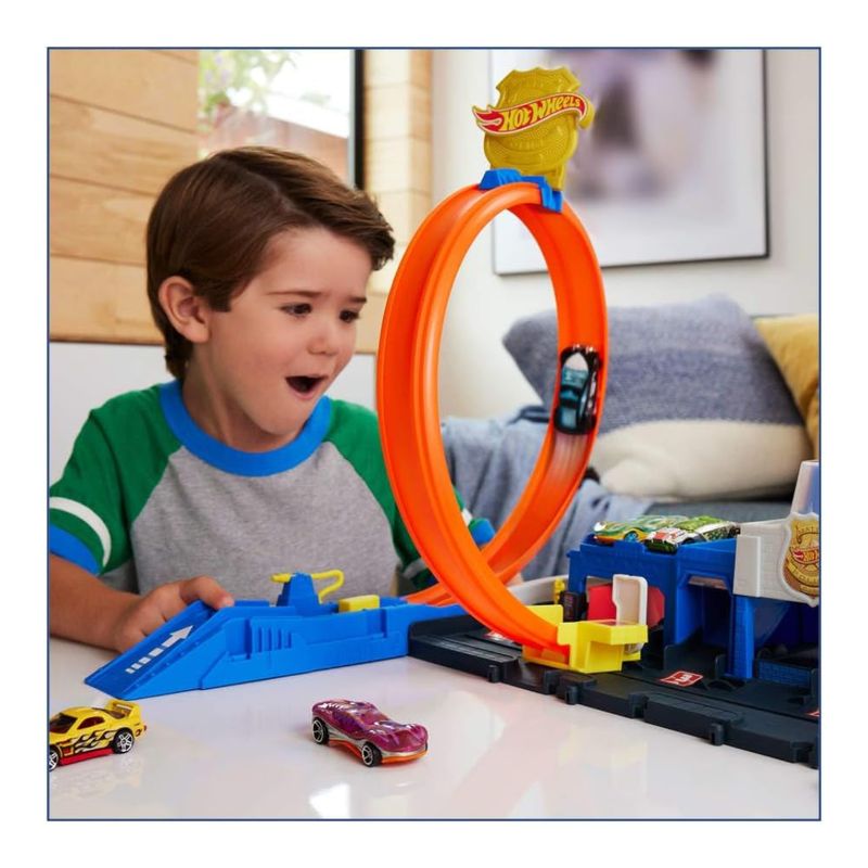 City%20S%C3%BAper%20Estaci%C3%B3n%20De%20Polic%C3%ADa