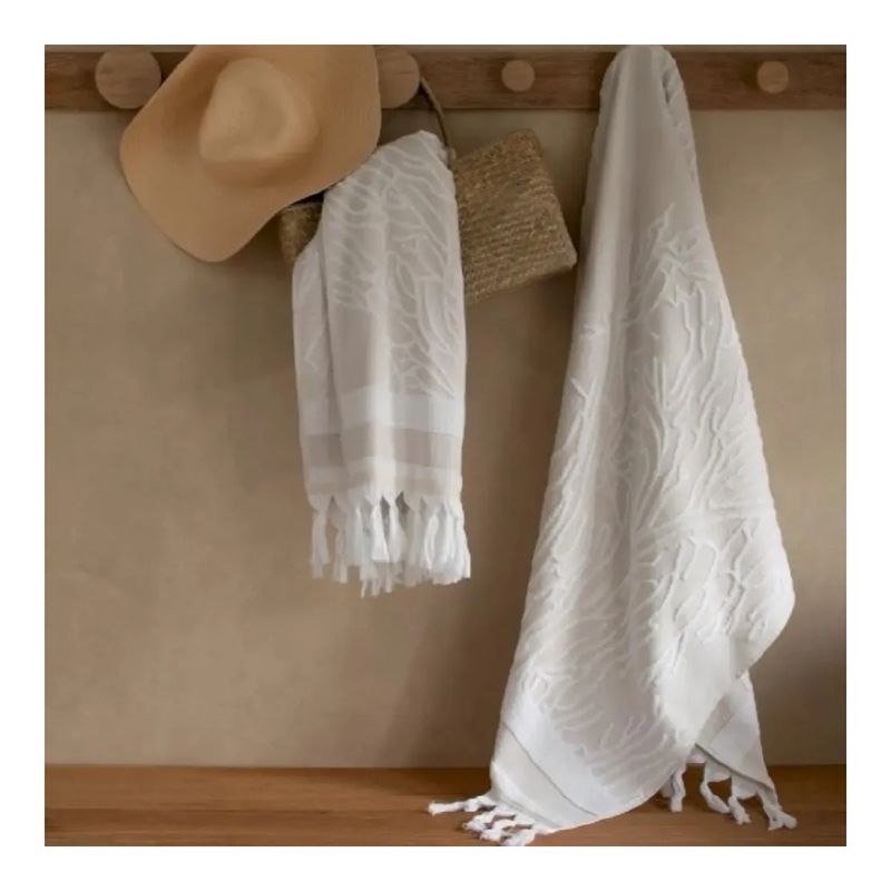 Toalla%20Playa%20Kona%20350%20Gm2%200001%20Beige%20Blanco%2090X180