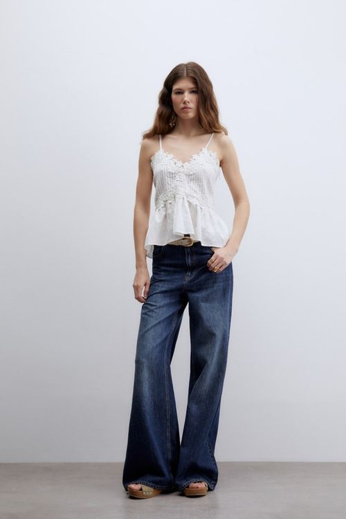 Blusa Tirantes Bordado Flores