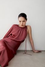 Vestido%20Asimetrico%20Liso