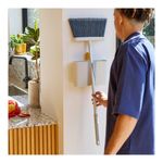 Escoba%20Con%20Organizador%20De%20Pared%20Cleantech