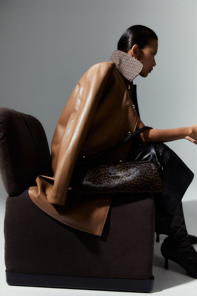 Abrigo%20Efecto%20Piel%20Corto