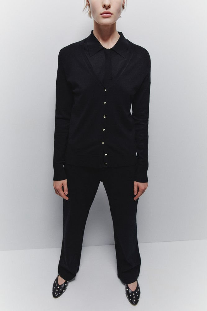 Cardigan%20Basica%20Cuello%20Pico