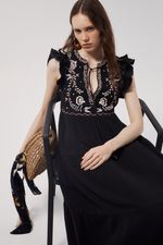 Vestido%20Bordado%20Pechera