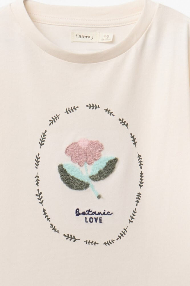 Manga%20Larga%20Ovalo%20Con%20Flor